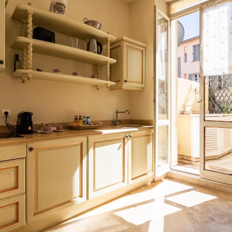 Frères Pradignac - Superior Apartment mit 2 Schlafzimmern und Terrasse - 12