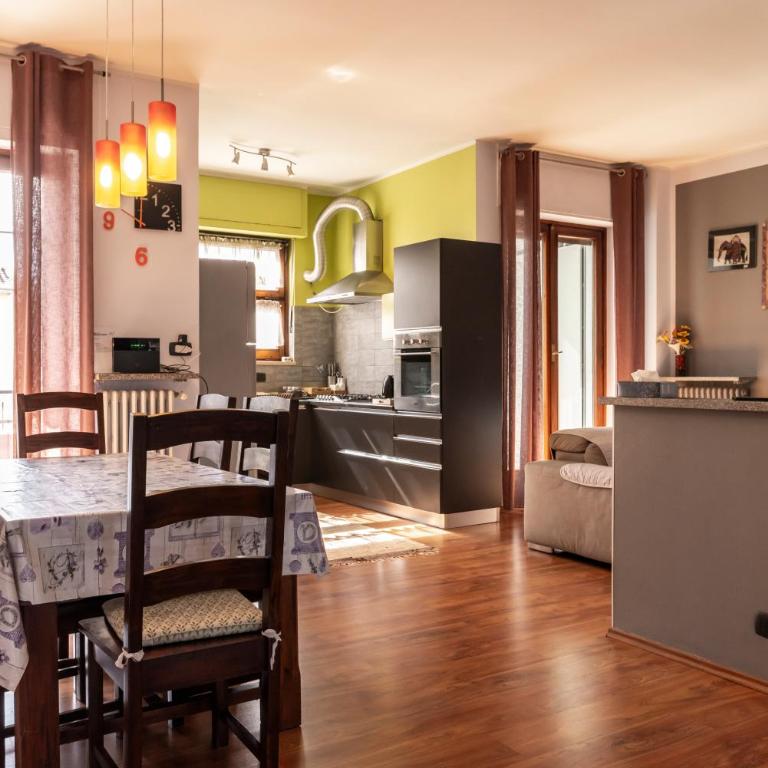 TURIN CENTER whit PRIVATE PARKING - Appartamento con 2 Camere da Letto - 14