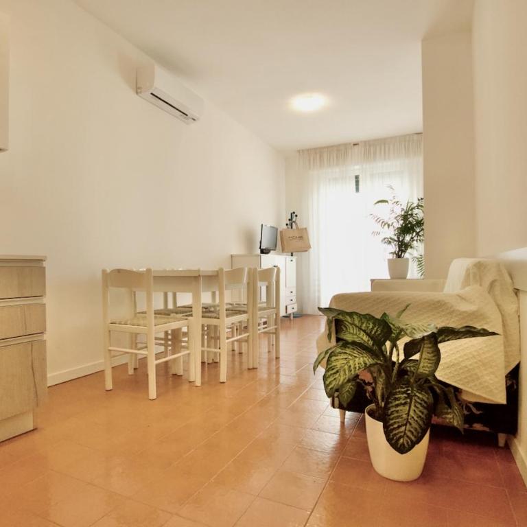 El Palmar - Home Immobiliare Jesolo - Appartamento con 2 Camere da Letto - 3