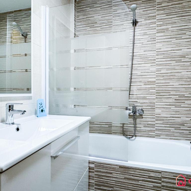 Azul Turquesa - Apartamento de 2 dormitorios - 37