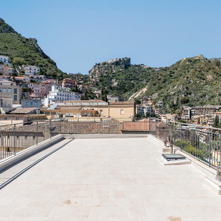GuestHost - A Look of Taormina Apartments - a Few Steps from the Center - Two-Bedroom Apartment - 9