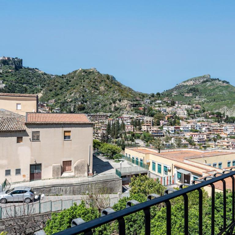 GuestHost - A Look of Taormina Apartments - a Few Steps from the Center - Two-Bedroom Apartment - 16
