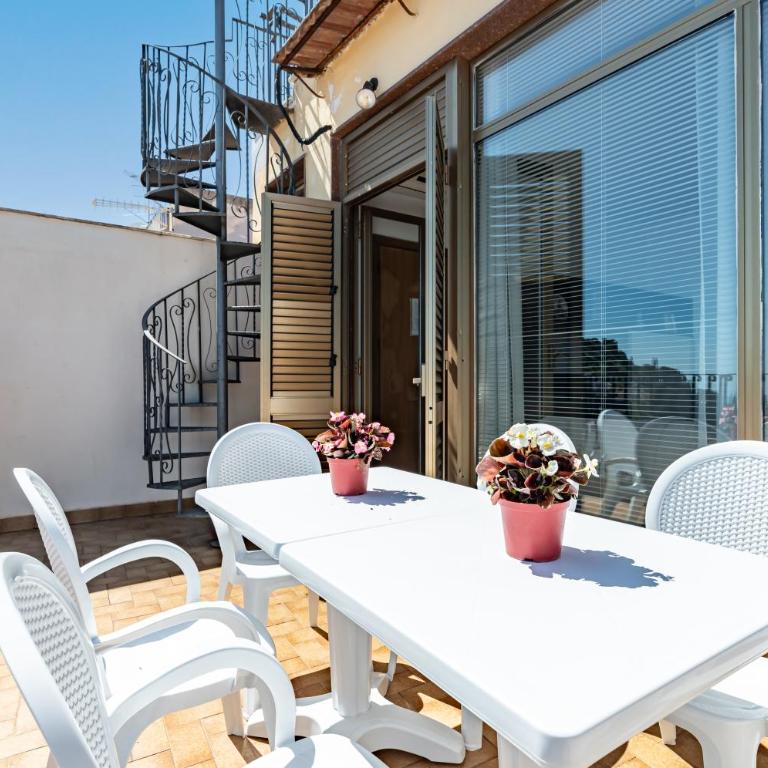 GuestHost - A Look of Taormina Apartments - a Few Steps from the Center - Two-Bedroom Apartment - 8