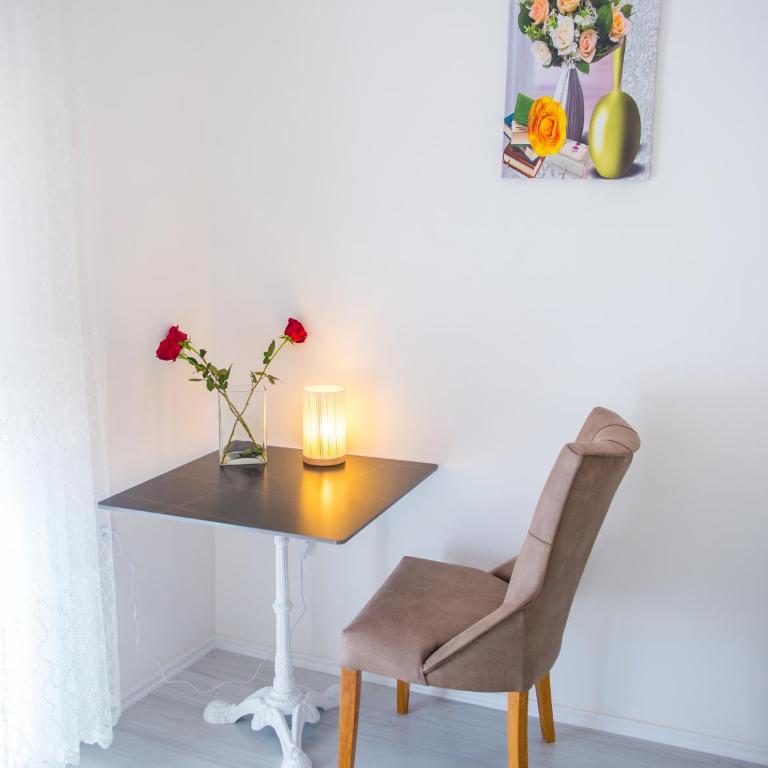 Apartments Charm Nest - Deluxe Apartment - 14