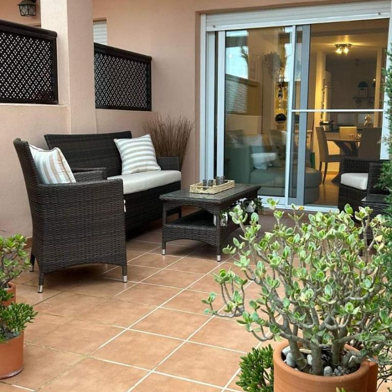 Thistle 2.0b - Two-Bedroom Apartment - 7