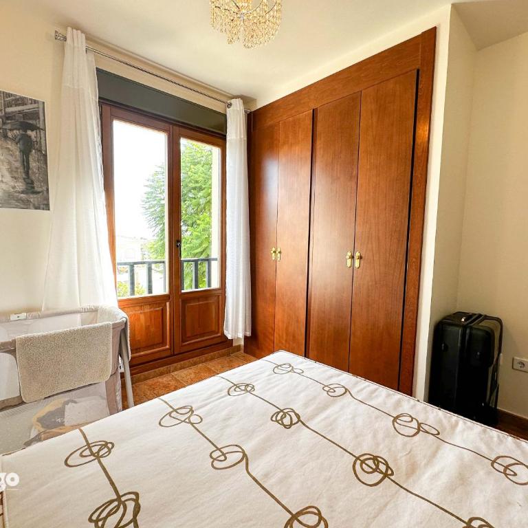 Bright 3-Bedroom Townhouse - Las Lomas - BAU01 - Three-Bedroom Townhouse - 10