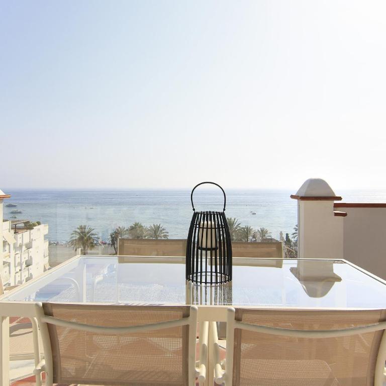 Duplex Penthouse with Swimming Pool - Penthouse-Apartment mit 4 Schlafzimmern - 4