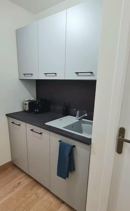 Ma Bulle d Aix superbe studio tout confort - One-Bedroom Apartment - 8