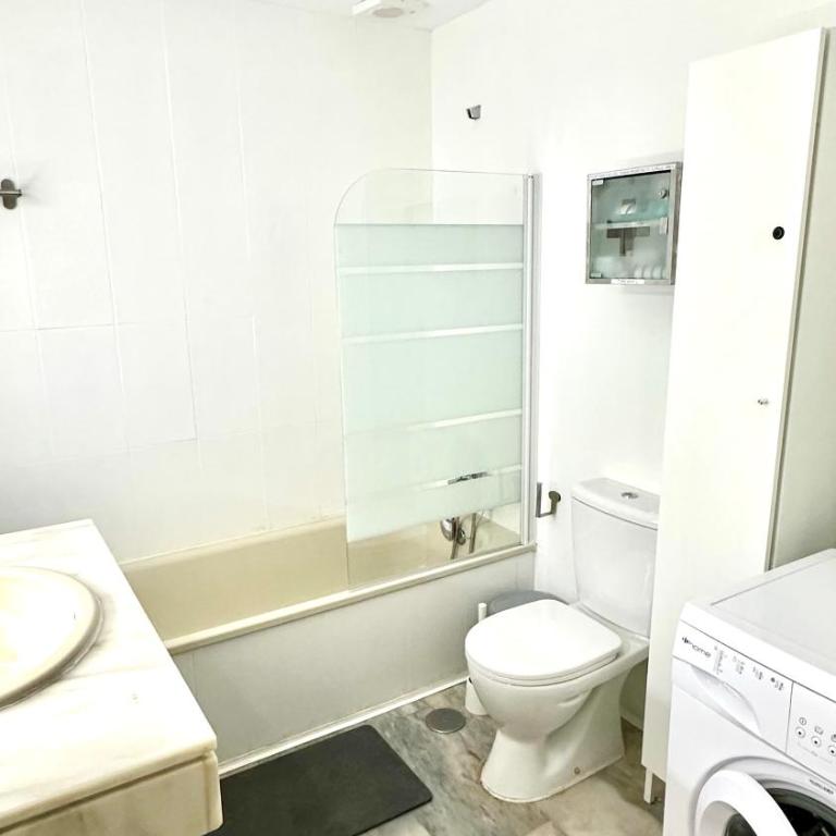 The pearl of Pinacho - Beach front & swimming pool - Apartamento de 1 dormitorio - 10