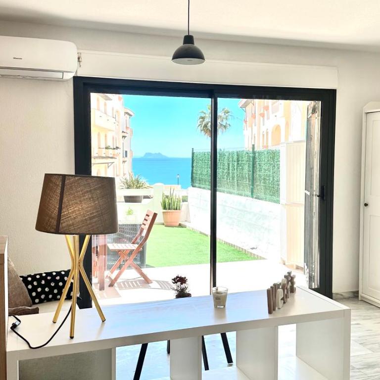 The pearl of Pinacho - Beach front & swimming pool - Apartamento de 1 dormitorio - 16