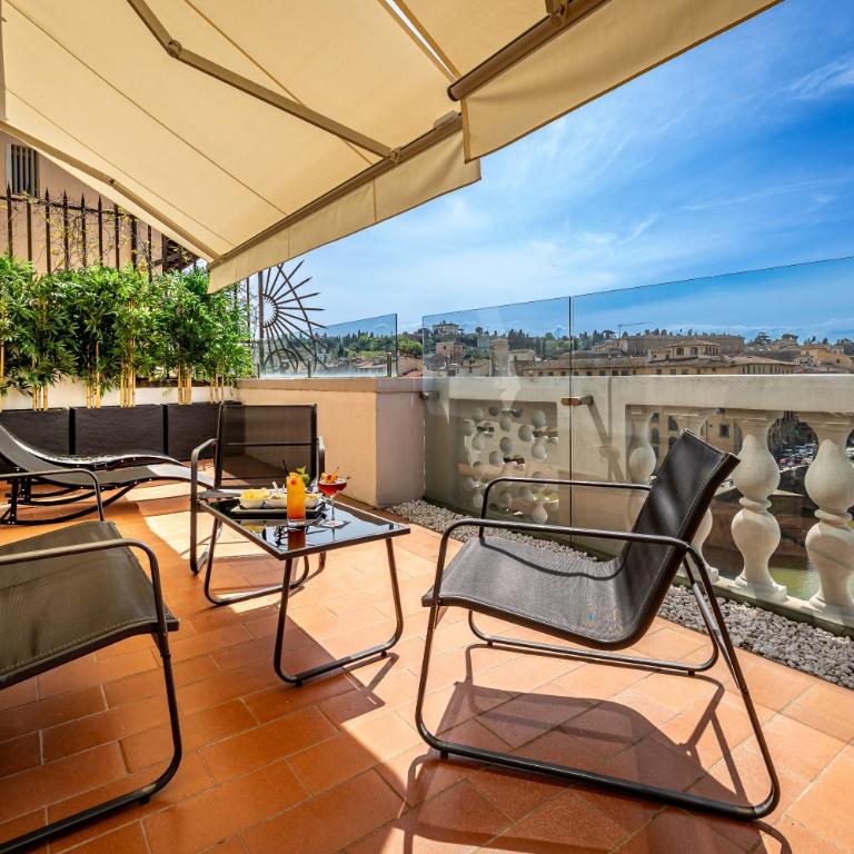 Palazzo Alfieri - Place of Charme - Suite Deluxe con Terrazza - 7