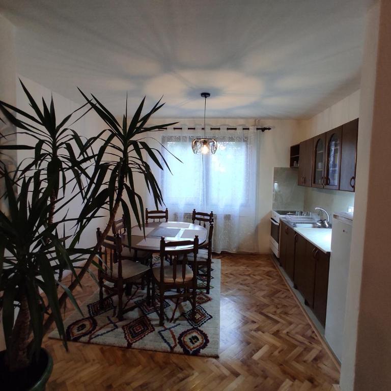 REA Home Visoko - Kuća sa 3 Spavaće Sobe - 5