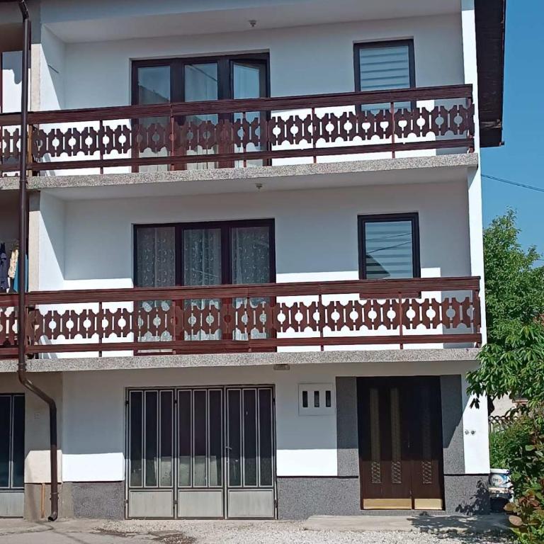 REA Home Visoko - Kuća sa 3 Spavaće Sobe - 7