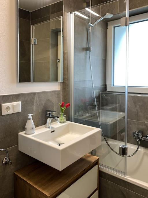 Zentrales Appartement im Alpin-Style in Garmisch - Appartamento con 1 Camera da Letto - 15