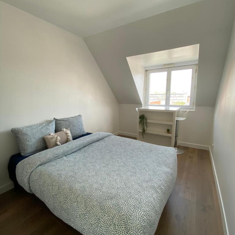 2 chambres Hyper centre avec place de Parking et WIFI - Appartement 2 Chambres - 5