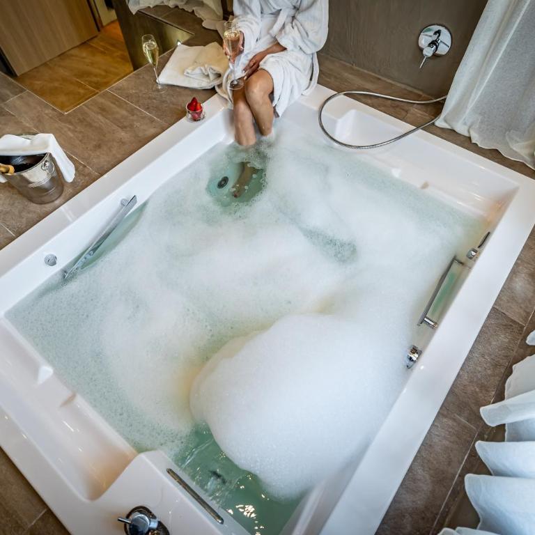 Hotel La Scaletta al Ponte Vecchio - Suite con Vasca Idromassaggio - 1