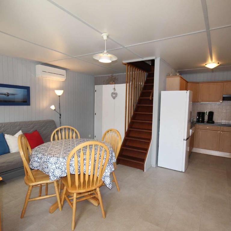 Belle villa de vacances climatisée, residence TAMARIS avec accès payant pour piscines-animations, wifi, 2 chambres, 4 à 6 couchages PORTIRAGNES PLAGE LRTAMH7 - Maison 2 Chambres - 2