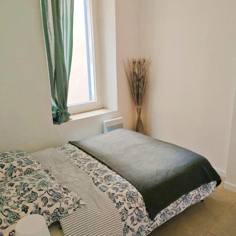 Chic And Modern Apt 5 Min From The Beach - Appartement - 4