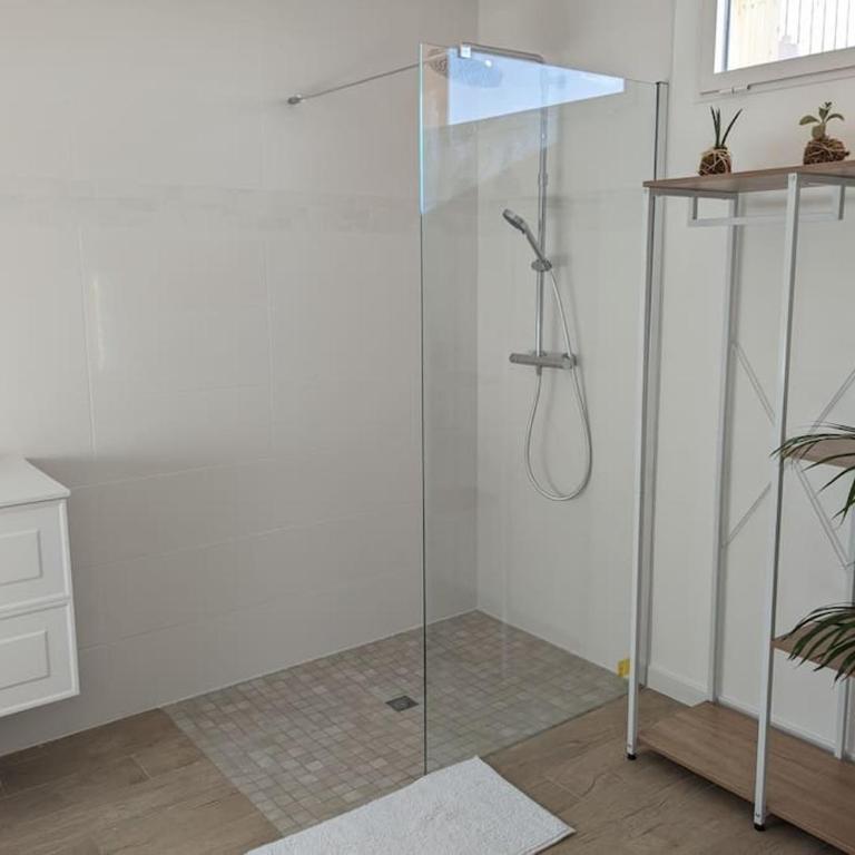 La Bernique blanche de Perros vue mer 4 personnes - Two-Bedroom House - 8