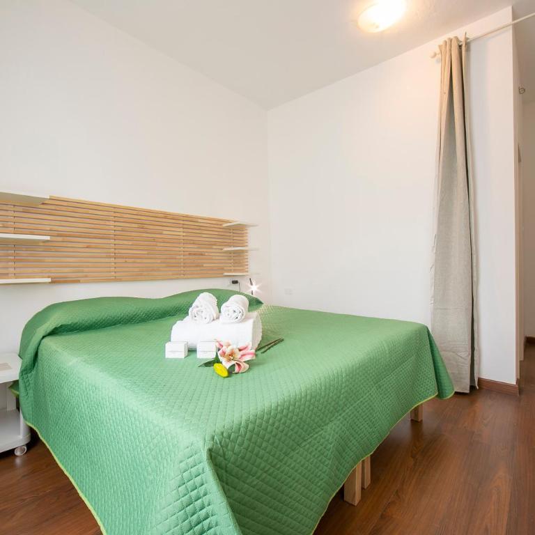 Residenza Rocca Del Lago 4 - Happy Rentals - Appartamento con Vista Lago - 16