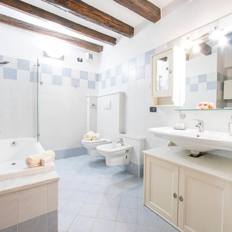 Casa Azzurra 150mt From Lake - Happy Rentals - Appartamento con 1 Camera da Letto - 6