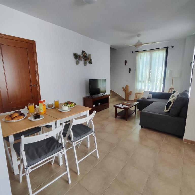 Casa Adassa en Playa Blanca - Two-Bedroom House - 26