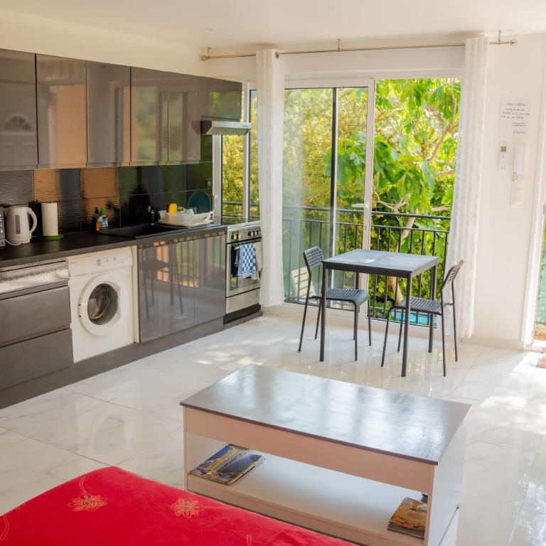 La Turbie, charmant logement. - Apartment mit 1 Schlafzimmer - 1