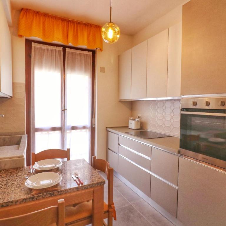 Al Numero 16 - Appartamento con Balcone - 9