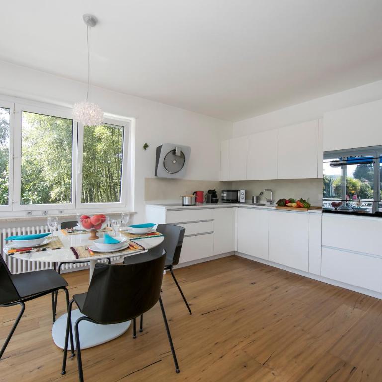 Charm Apartment with Balcony and Parking - Happy Rentals - Appartamento con Terrazza - 3
