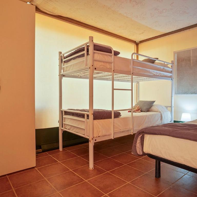 Càmping Castell Montgrí **** - Tienda - 1