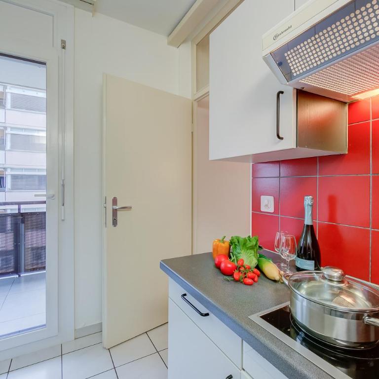 Locarno Place - Appartamento con Balcone - 12