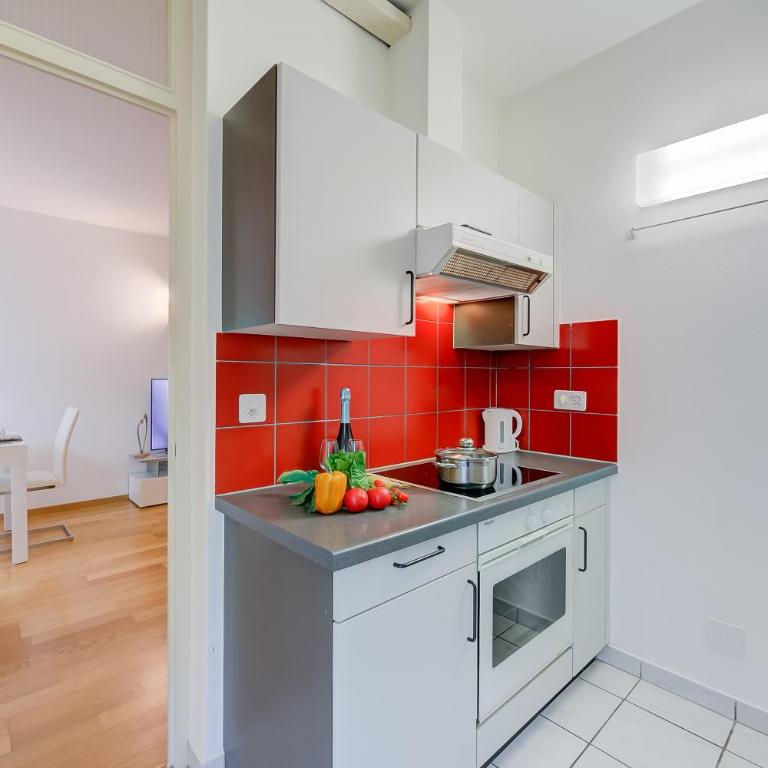 Locarno Place - Appartamento con Balcone - 13