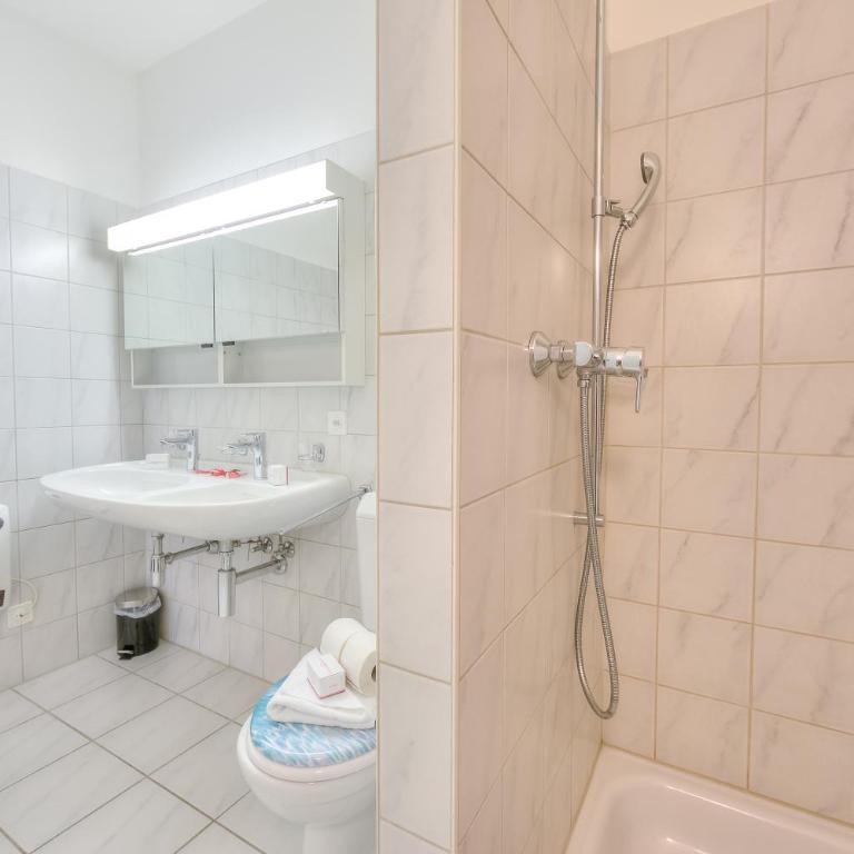 Locarno Place - Appartamento con Balcone - 16