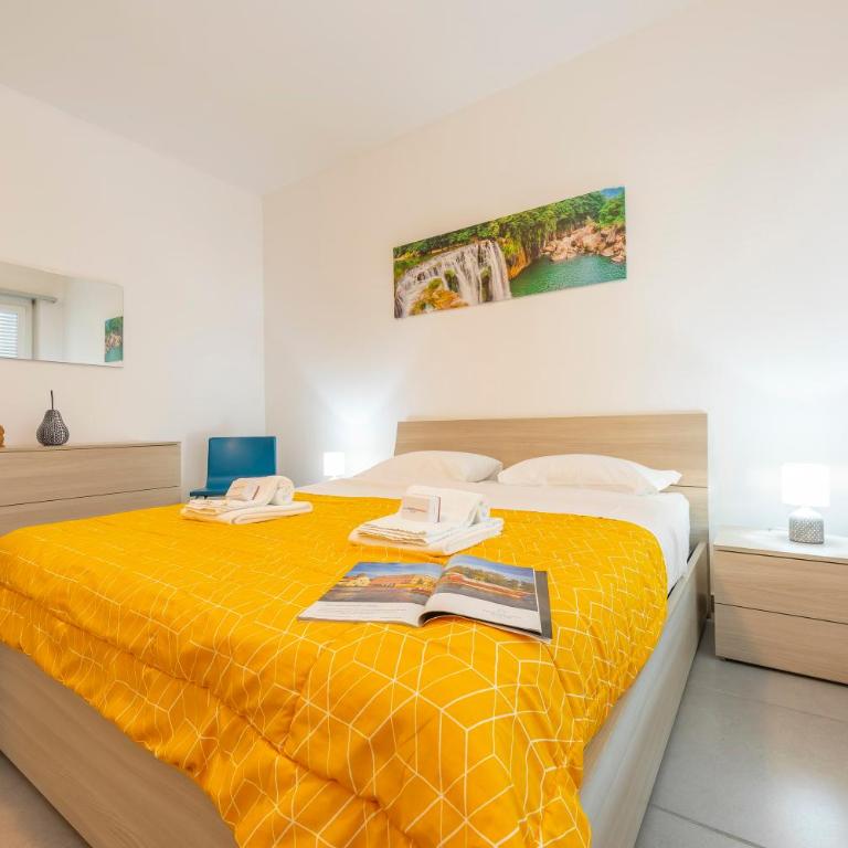 City Apartment with Balcony and Parking - Happy Rentals - Apartment mit Balkon - 20