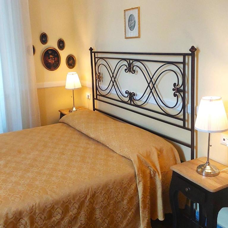 Residenza Maritti Decò Style- Guesthouse - Double or Twin Room with Sofa Bed - 10