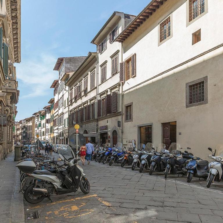 San Gallo 23 APT - Two-Bedroom Apartment - 23