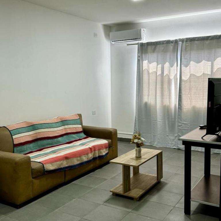 Dpto familiar - Apartamento de 1 dormitorio - 2