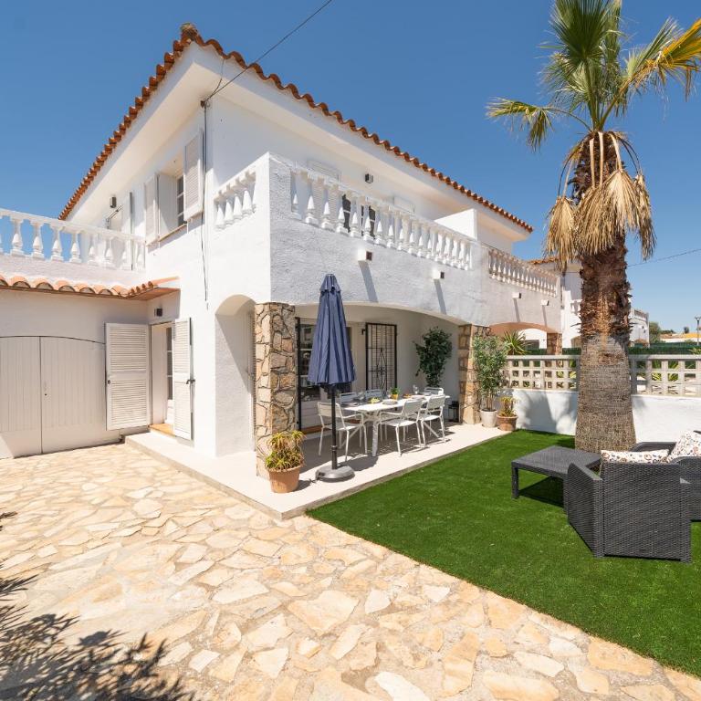 Villa Julieta - Casa - 1