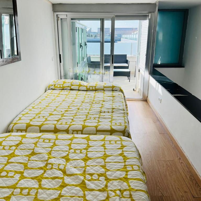 Espectacular apartamento con piscina y garaje. - Two-Bedroom Apartment - 19