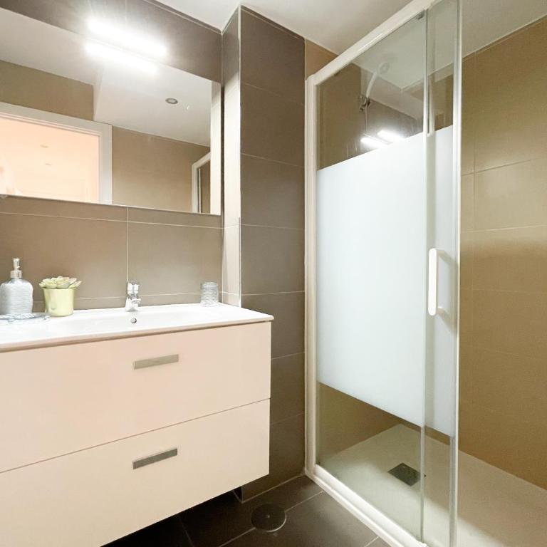 Moderno apartamento Plz de la Merced - Apartamento de 3 dormitorios - 32
