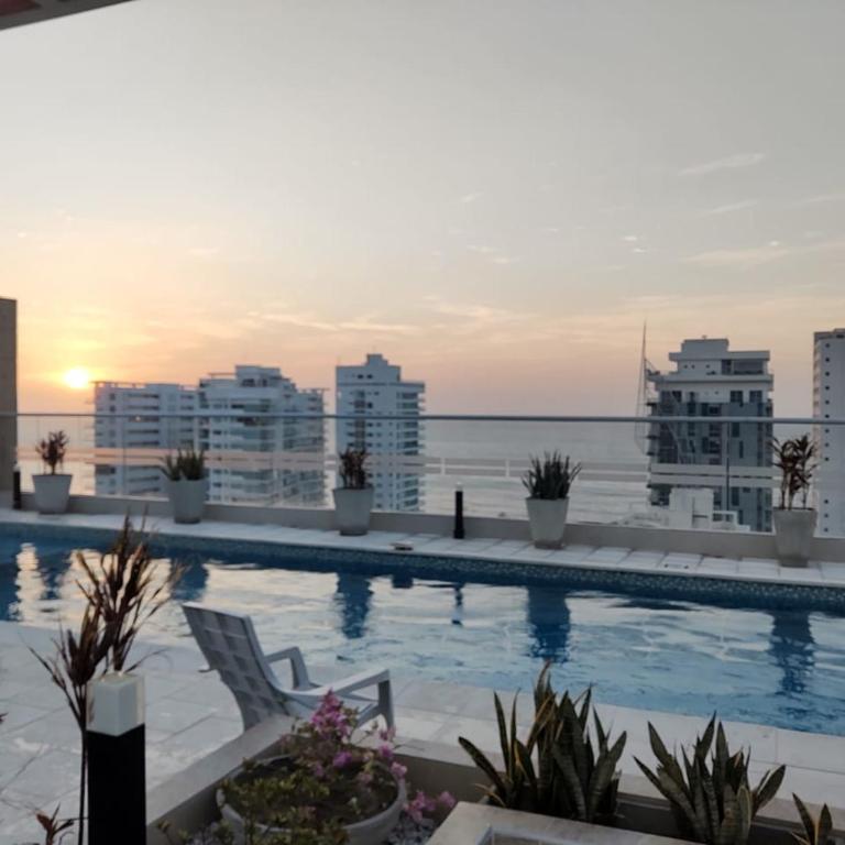 Caribbean Sunset Santa Marta apartamento con balcón y vista al mar a solo pasos de la playa - Two-Bedroom Apartment - 2