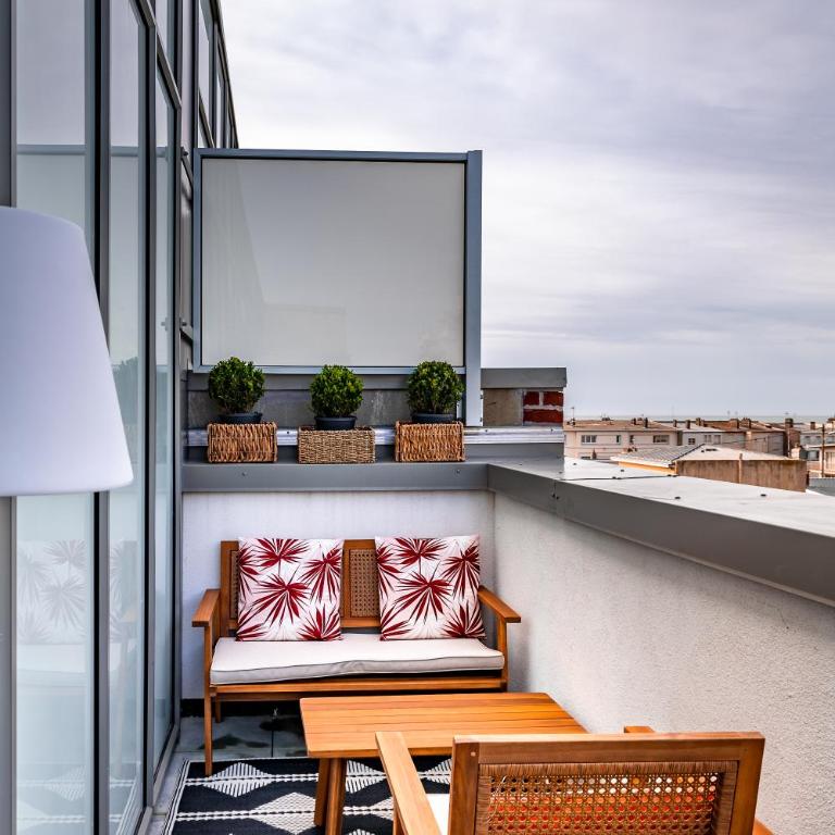 LE ST-EXUPERY - Studio de standing - Vue mer - Terrasse - Parking privé - A 150 m de la Plage - Apartment mit 1 Schlafzimmer - 4