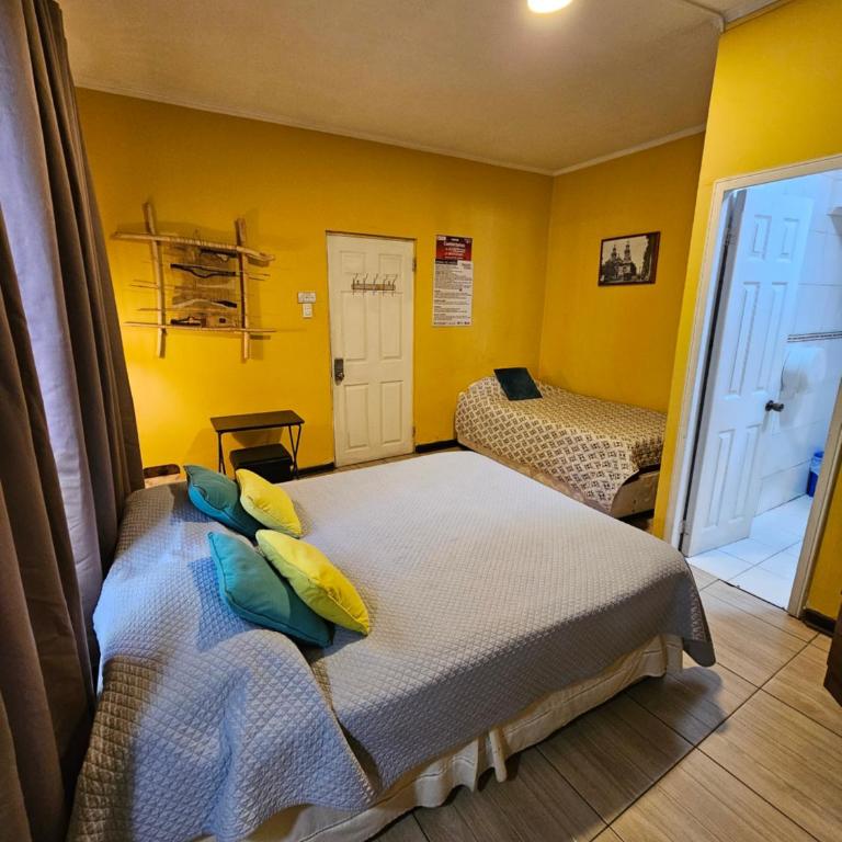 Hostal Pucara Molina - Twin Room with Private Bathroom - 7
