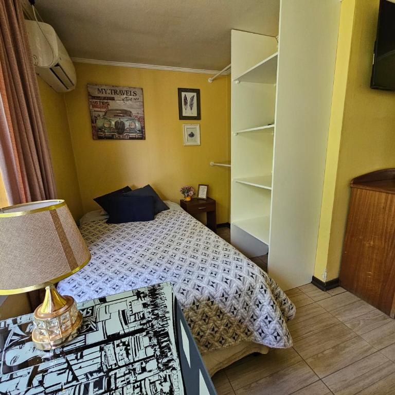 Hostal Pucara Molina - Habitación Doble - 2 camas dobles - 1