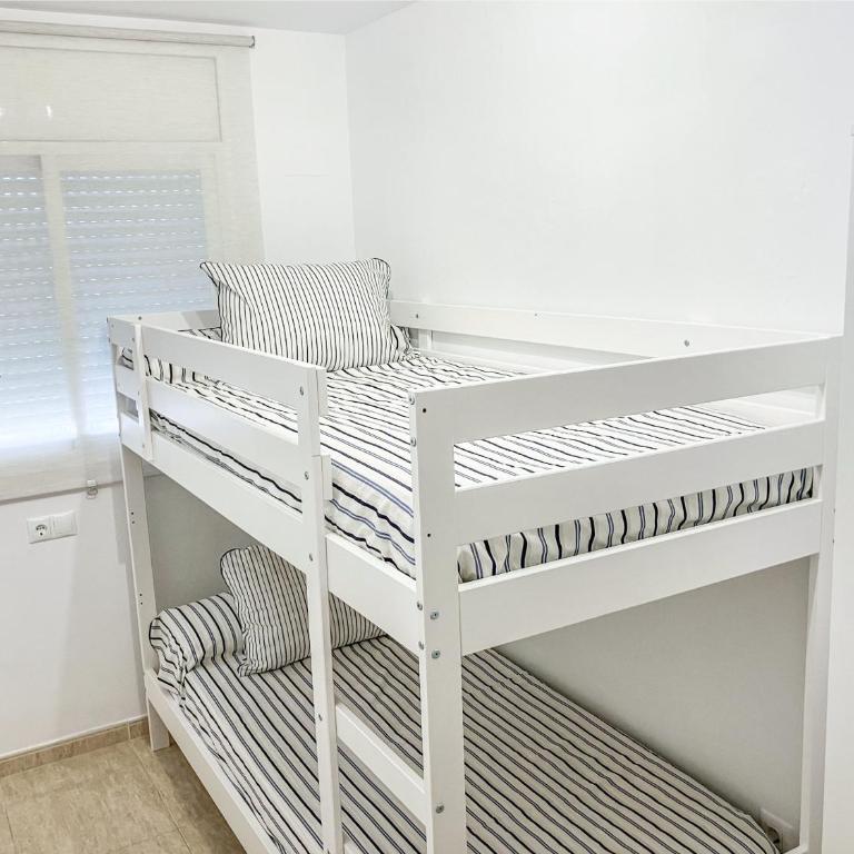 Apartamento con piscina, terraza y parking gratis "Ideal familias" Cambrils - Apartment with Garden View - 6