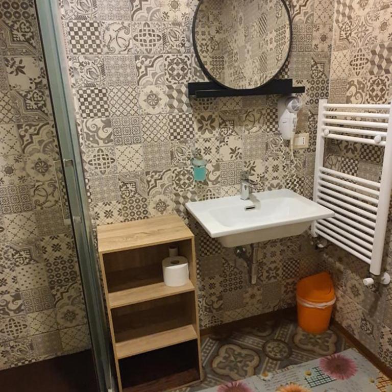 B&B Maricentro - Triple Room with Balcony - 13