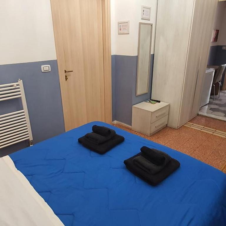 B&B Maricentro - Double Room with Balcony - 23