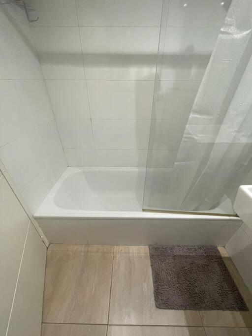 Best Location with Garage - Apartamento de 1 dormitorio - 10