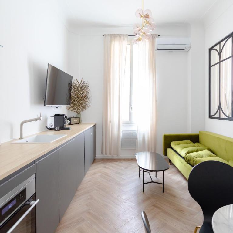 Suite avec baignoire Balnéo à 4min à pied du Vieux-Port - Appartement 1 Chambre - 1
