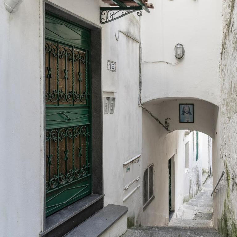 Ziro House Amalfi - Appartamento con 3 Camere da Letto - 85